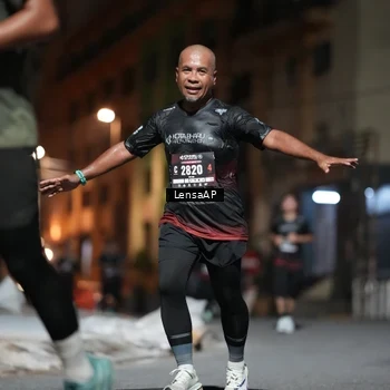 Runner Photo 5742318