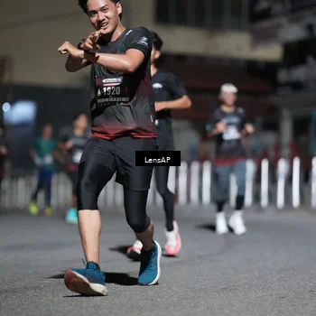 Runner Photo 5742333