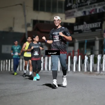 Runner Photo 5742340