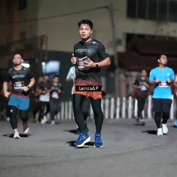 Runner Photo 5742354
