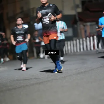 Runner Photo 5742356