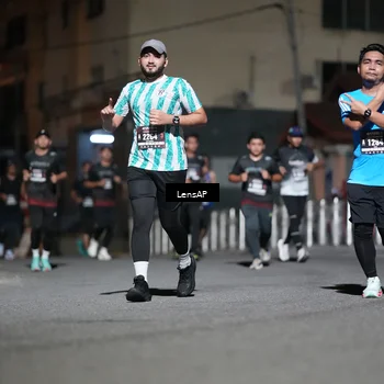 Runner Photo 5742358