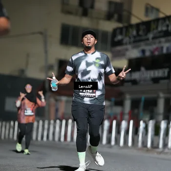 Runner Photo 5742390