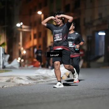 Runner Photo 5742408