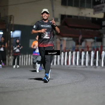 Runner Photo 5742430