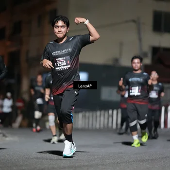 Runner Photo 5742455