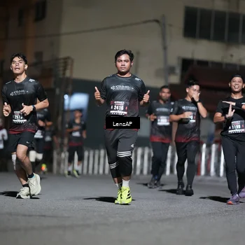 Runner Photo 5742458