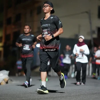 Runner Photo 5742478