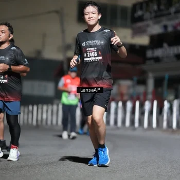 Runner Photo 5742536