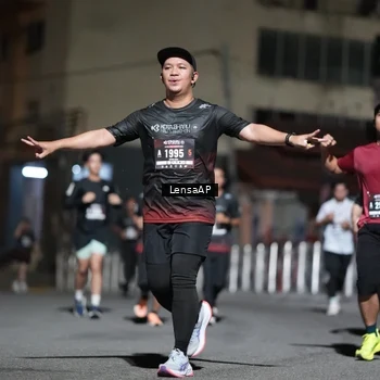 Runner Photo 5742592