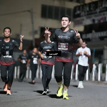 Runner Photo 5742596