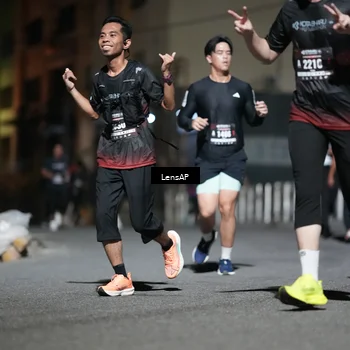 Runner Photo 5742598