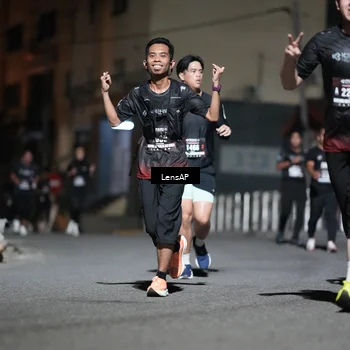 Runner Photo 5742599