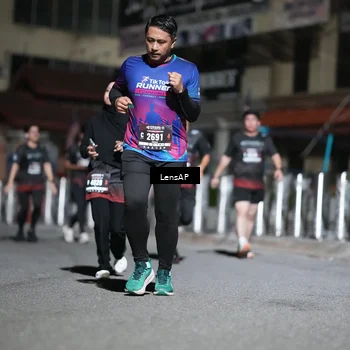 Runner Photo 5742616