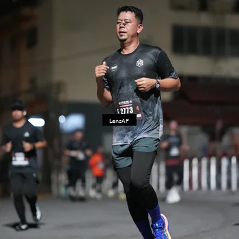 Runner Photo 5742650