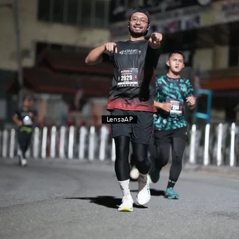 Runner Photo 5742664