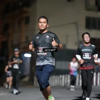 Runner Photo 5742699