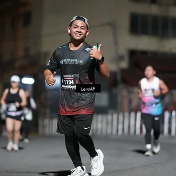 Runner Photo 5742717