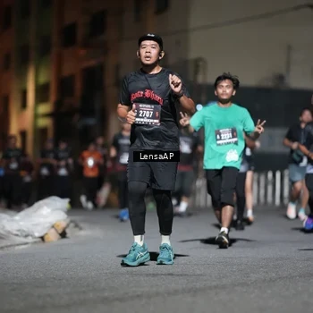 Runner Photo 5742734