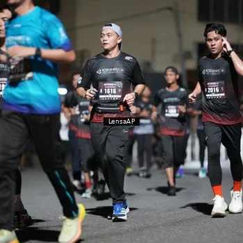 Runner Photo 5742833