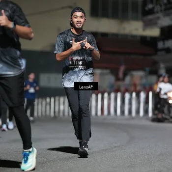 Runner Photo 5742847