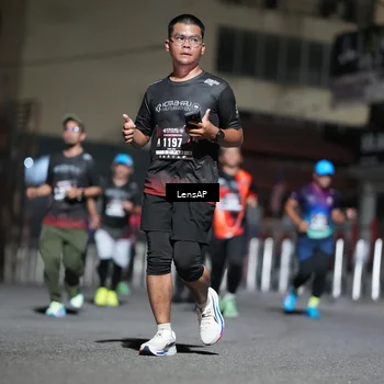 Runner Photo 5743003