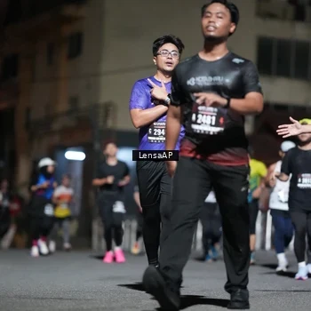 Runner Photo 5743026