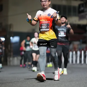 Runner Photo 5743050