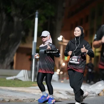 Runner Photo 5743070