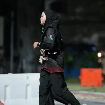 Runner Photo 5743072