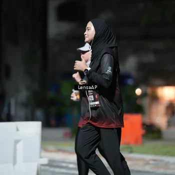 Runner Photo 5743074