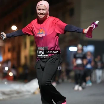 Runner Photo 5743077