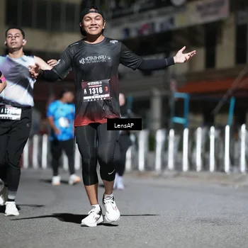 Runner Photo 5743085