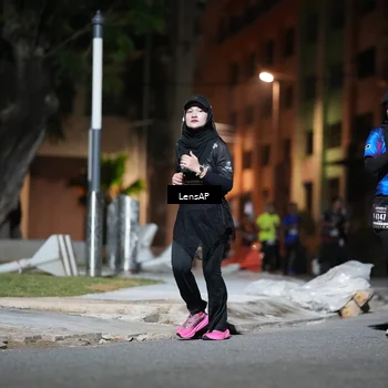Runner Photo 5743137