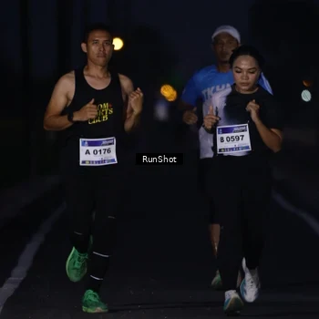 Runner Photo 5743617