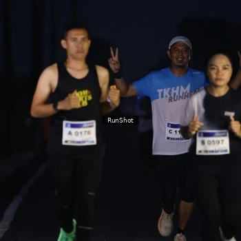 Runner Photo 5743649