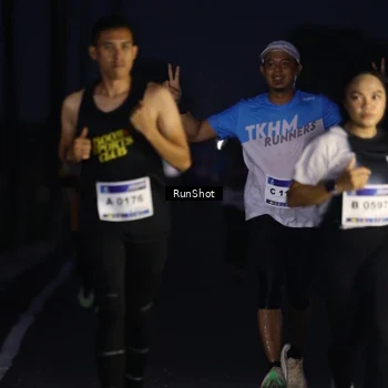Runner Photo 5743652