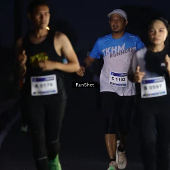 Runner Photo 5743670
