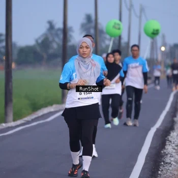 Runner Photo 5743770