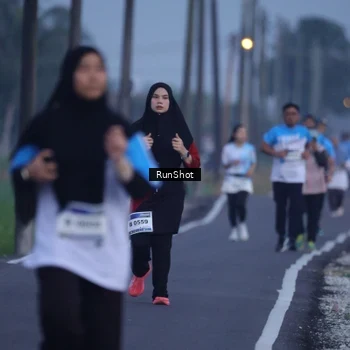 Runner Photo 5743798