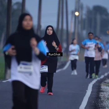 Runner Photo 5743799