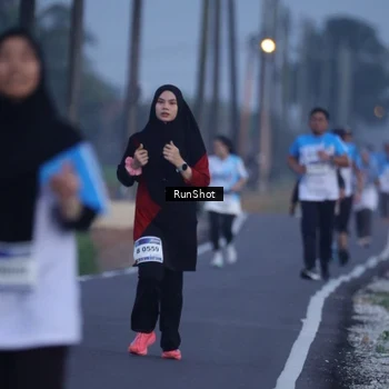Runner Photo 5743803