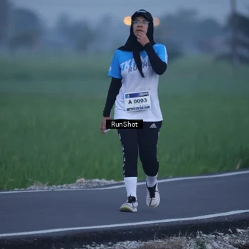 Runner Photo 5743834