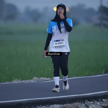 Runner Photo 5743840