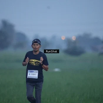 Runner Photo 5743853