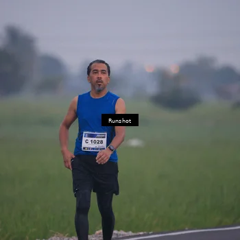 Runner Photo 5744057