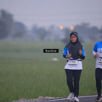 Runner Photo 5744202
