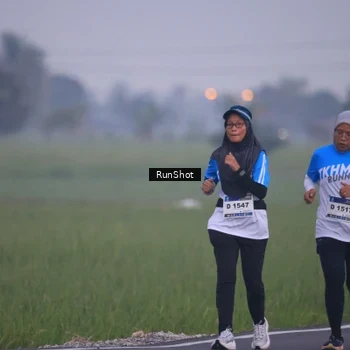 Runner Photo 5744203