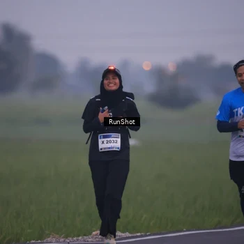Runner Photo 5744230