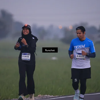 Runner Photo 5744235